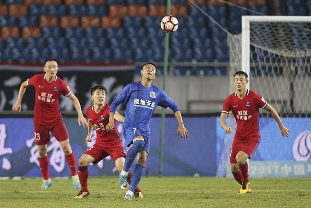 开云官网-亚冠倒计时；尼斯今晨主帅复盘；细节引发关注；气氛紧张；训练强度明显提升的简单介绍